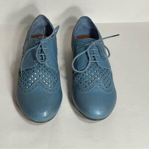 Elegant Blue Women's Oxford Shoes